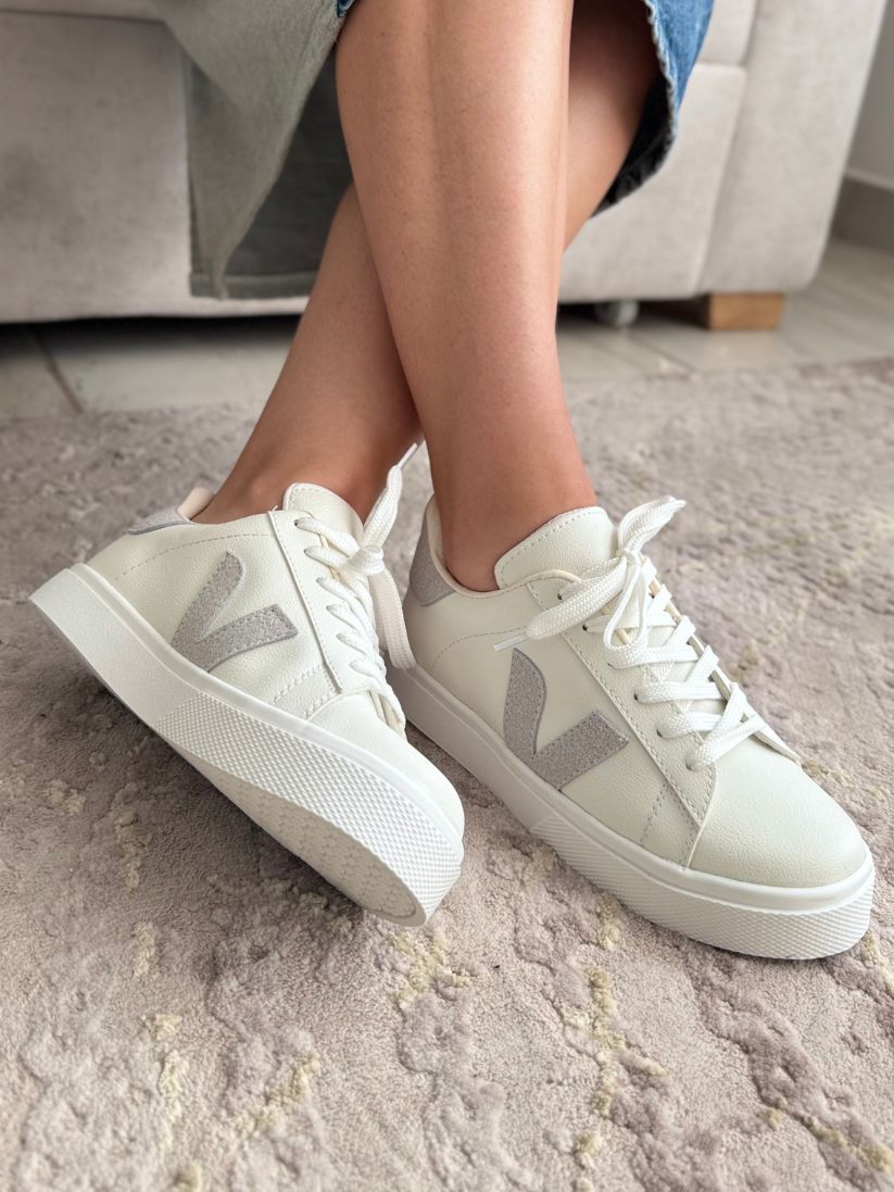 Veja Gris