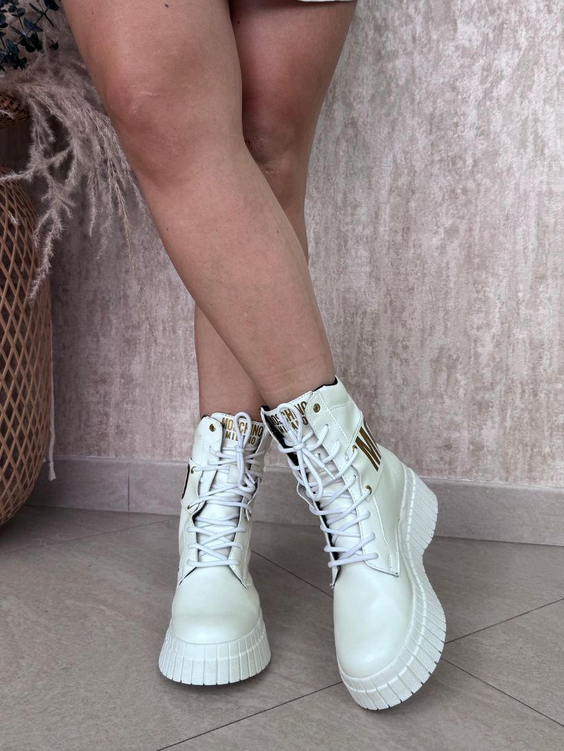 Moshino Blancas